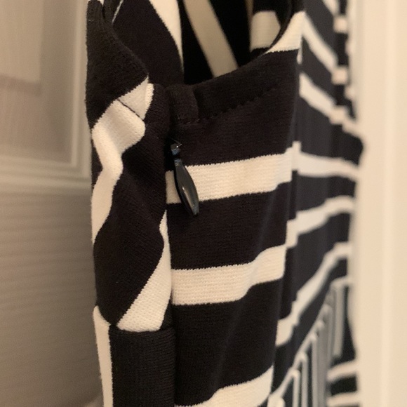 Ann Taylor Dress - Picture 4 of 4